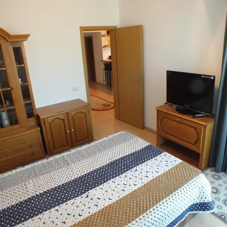 Seaside Piano Bar Apartament