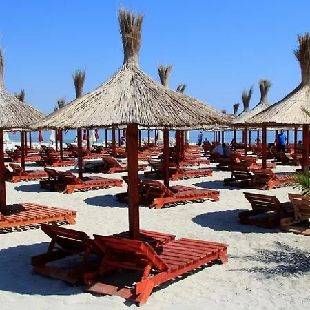 Seaside Piano Bar Apartament