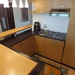 Seaside Piano Bar Apartment Mamaia
