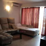 Apartment Seaside Piano Bar Mamaia