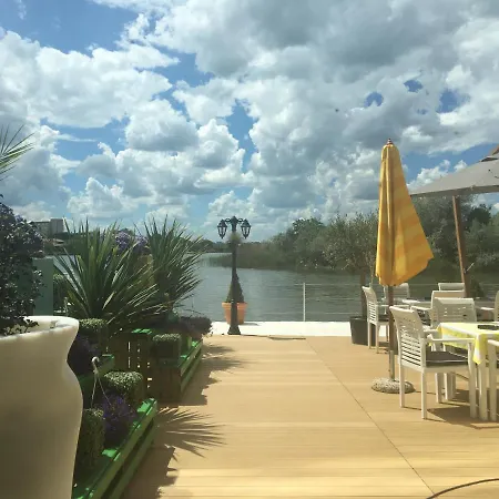 Seaside Piano Bar * Mamaia